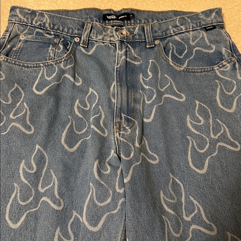 Vintage Vans Check -5 Blaze loose denim jeans featuring flame print size 33x31 - Picture 4 of 12